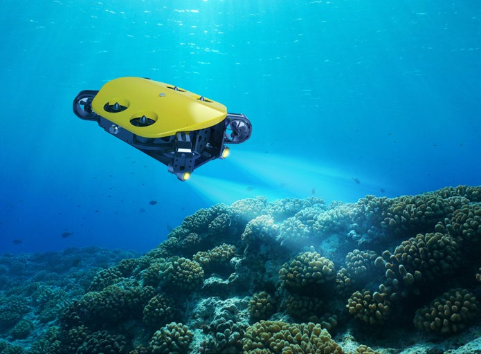 屹海充水下机器人“深镜”